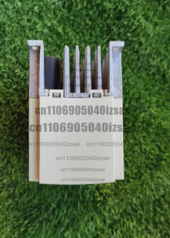주파수 변환기 SS-021-0.75K-D 0.75KW 220V 리퍼 완료