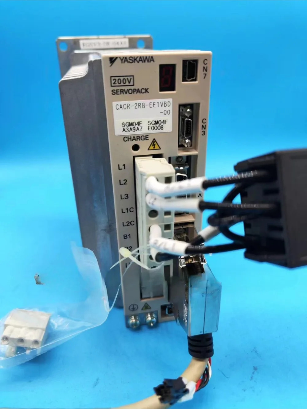 CACR-2R8-EE1VBD-00 CACR-2R1-EE1VBD-00 야스카와 EGSV3-DE