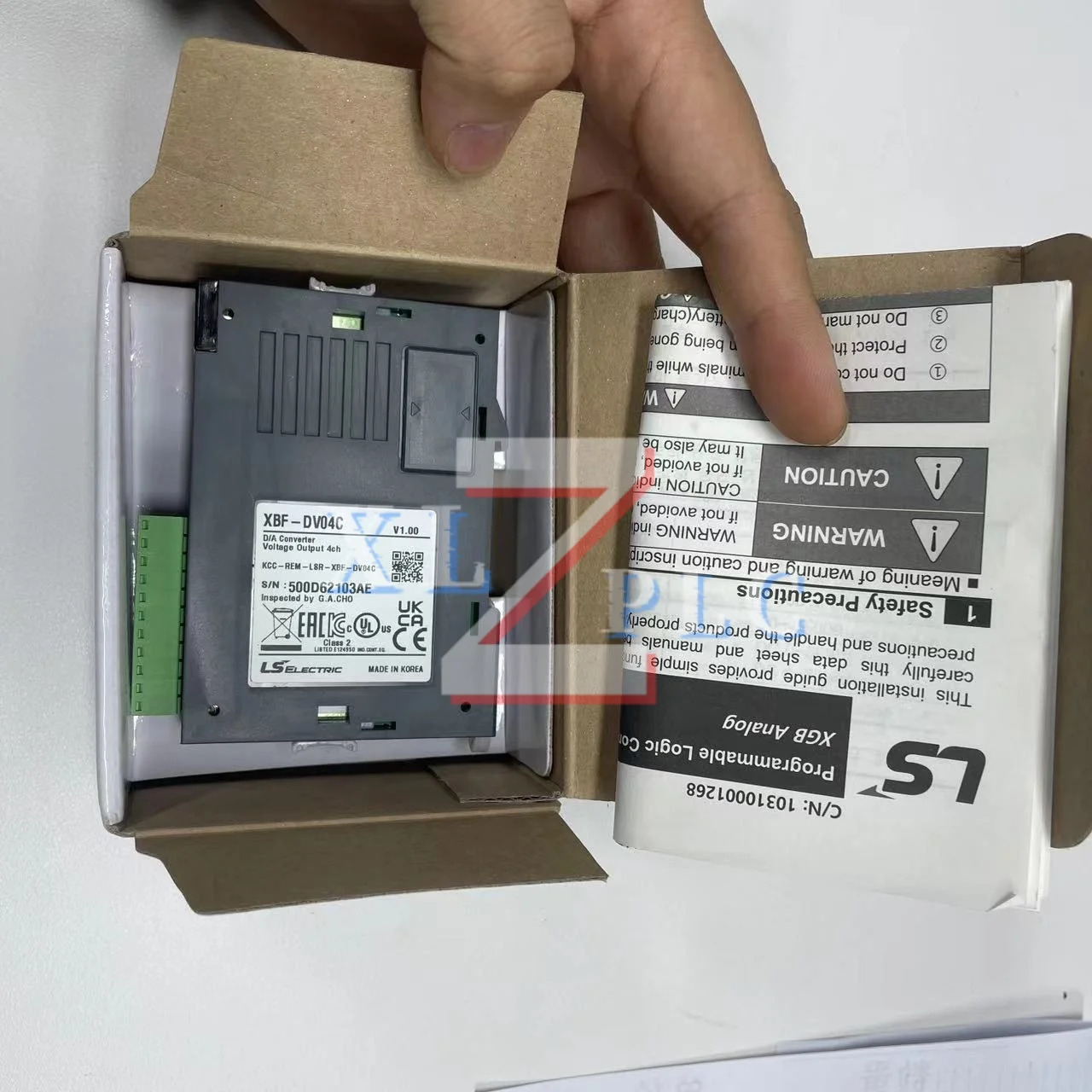 PLC 모듈 XBF-DV04A XBF-DV04C 신규 입고