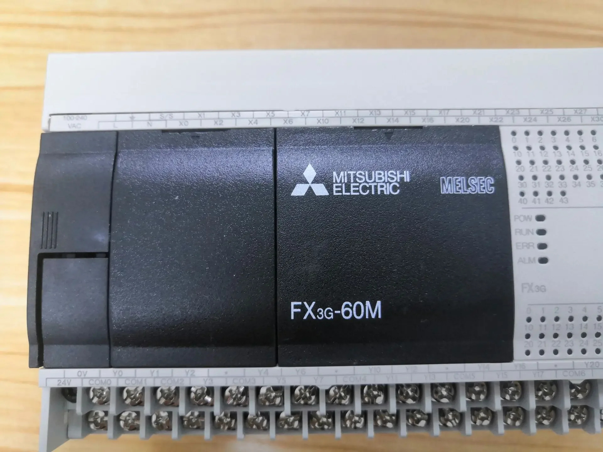 프로그래머블 컨트롤러 FX3G-60MT