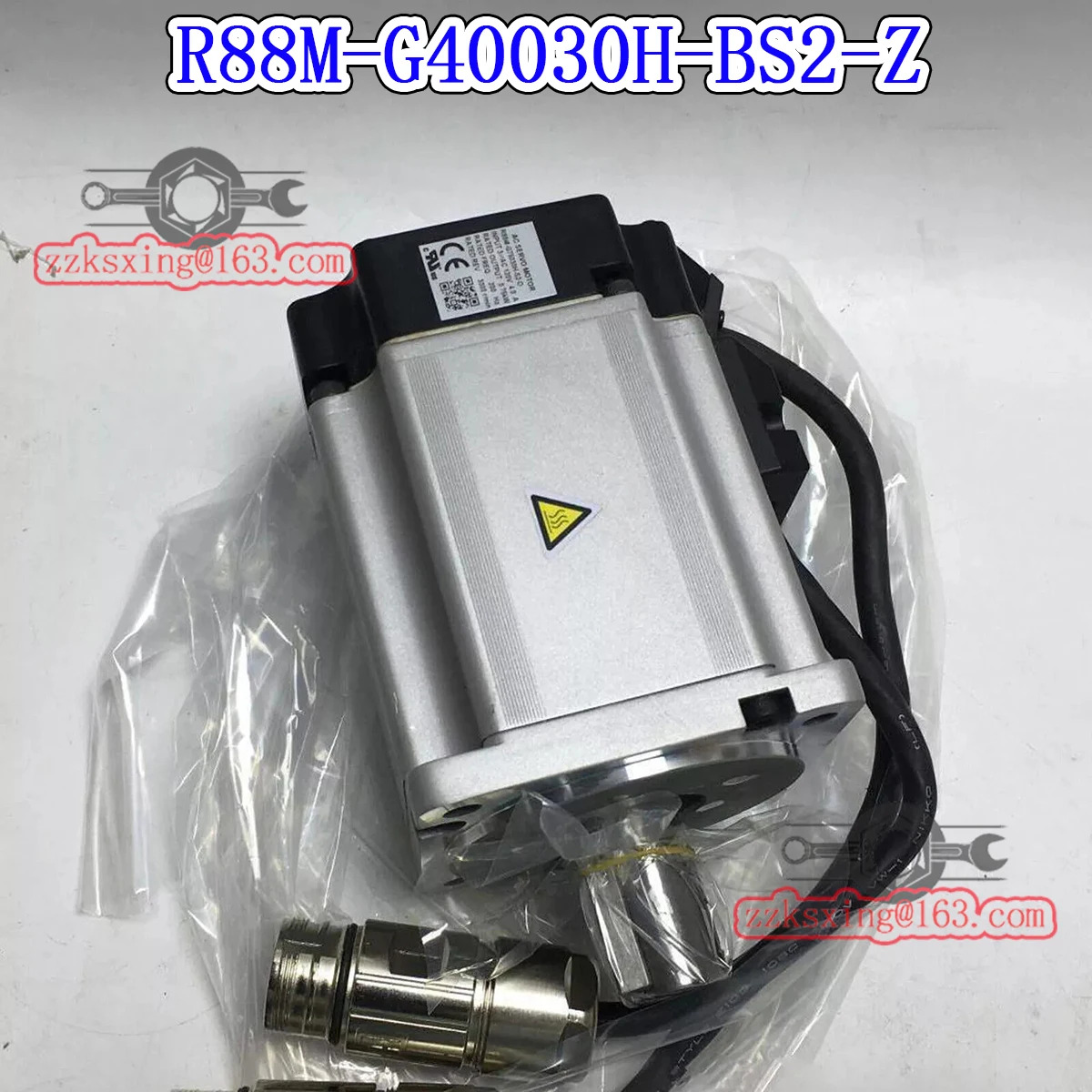 R88M-G40030H-BS2-Z 오리지널 서보모터 신