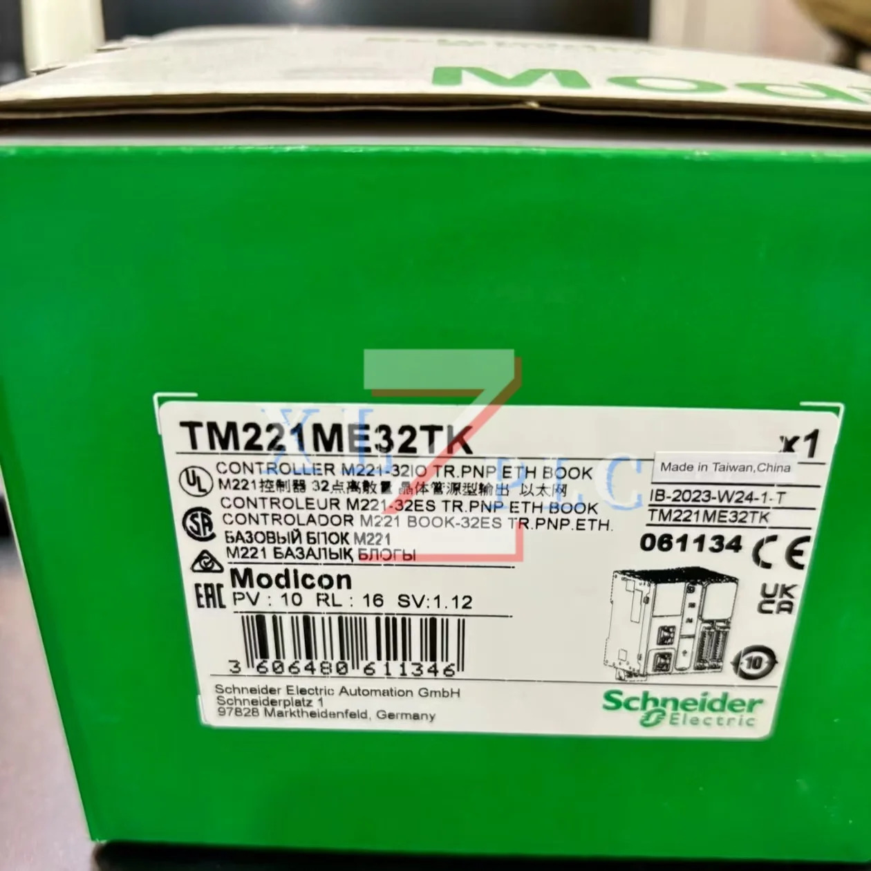 PLC 모듈 TM221ME32TK TM241C24R 신규 입고
