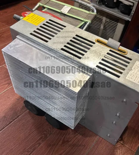 엘리베이터 인버터 CON8003Z-C185-4 18.5KW 전력 입력 AC380V10% 출력 AC0V420V 37A 리퍼 완료 OK