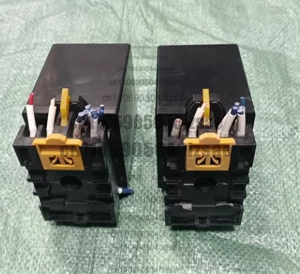 Relay FVS-11L 시리즈 FVS-11L-D2-A20-P03-T0 기능상 문제 없음 리퍼 완료
