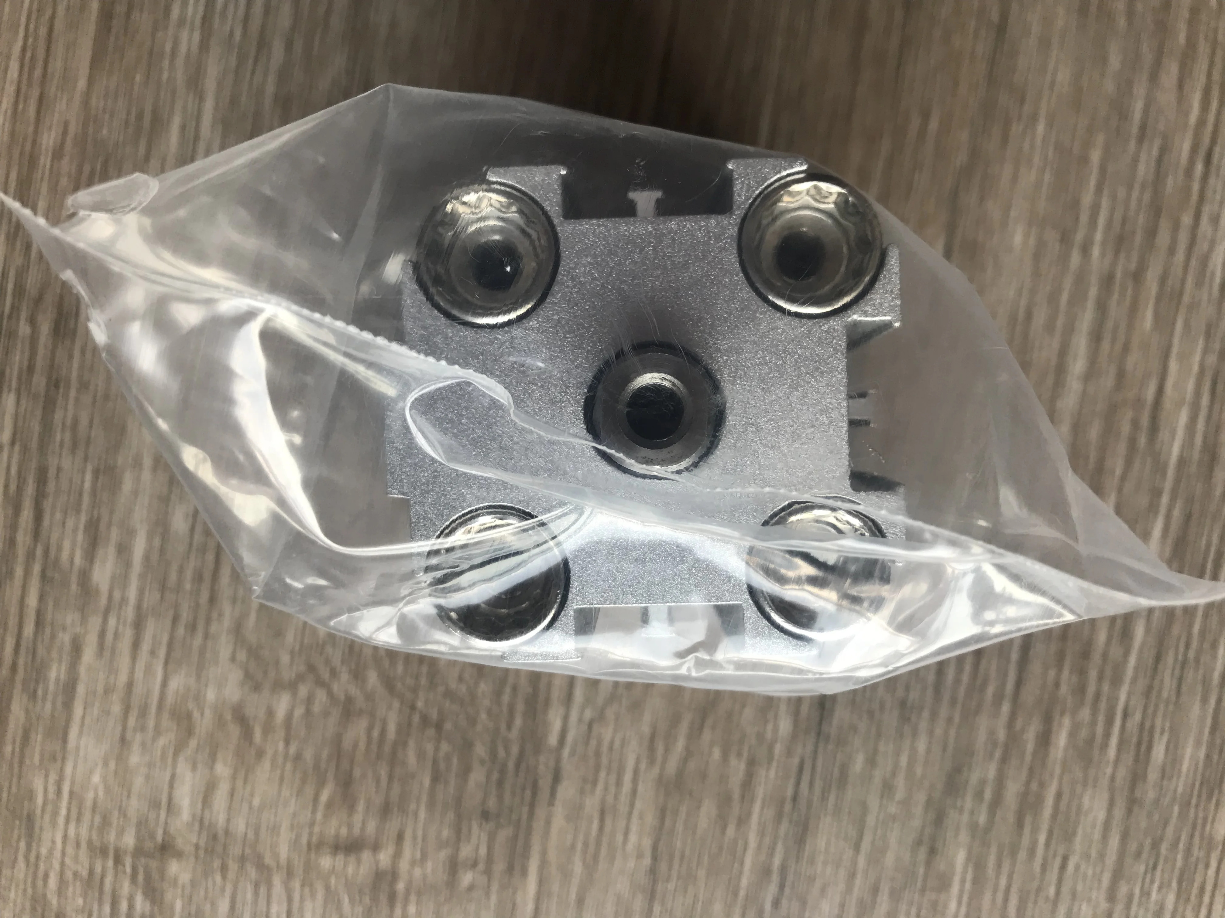 FESTO 실린더 ADVU-32-10-P-A신