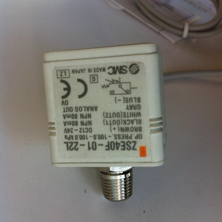 복합 압력 스위치 ZSE40F-01-22L ZSE40F-01-62L ZSE40F-W1-22
