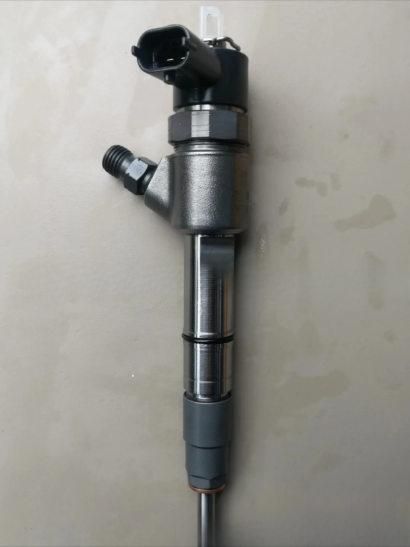커먼 레일 인젝터 0445110239  어셈블리