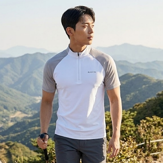 블랙야크 남성 여름 아우터 냉감 스판 집업 등산 반팔 티셔츠 - 상품 이미지