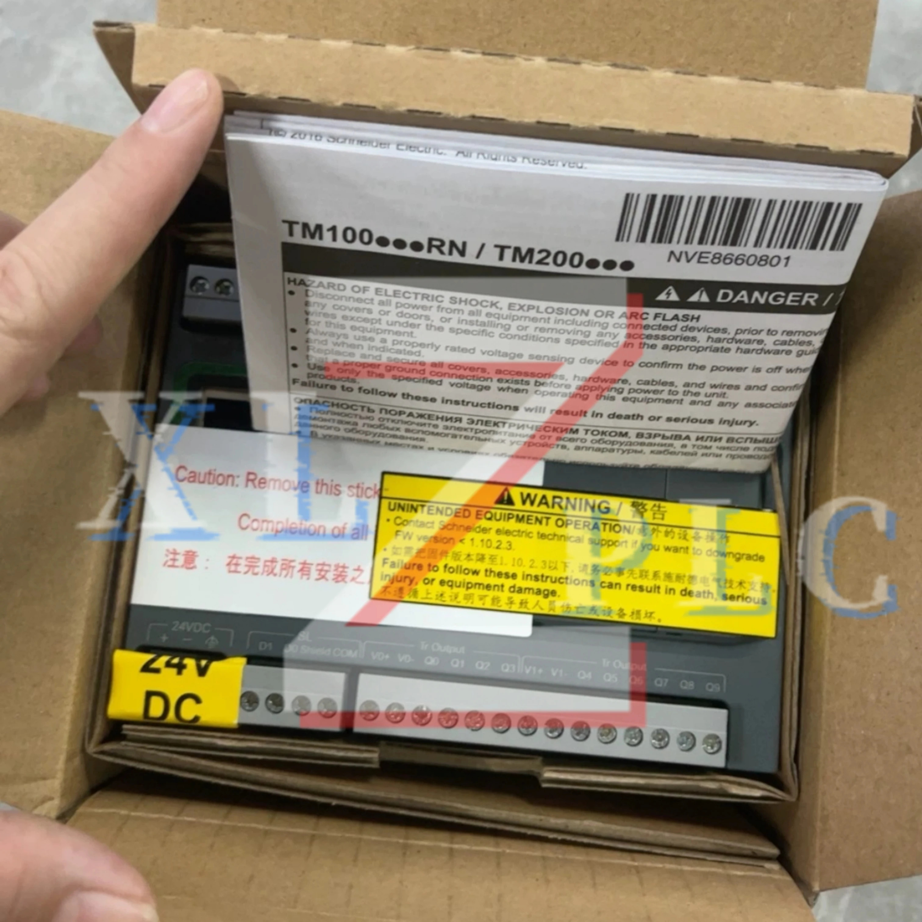 PLC 컨트롤러 새 TM200C60R TM200CE24R TM200CE24T TM200CE32R TM200CE40R TM200CE40T