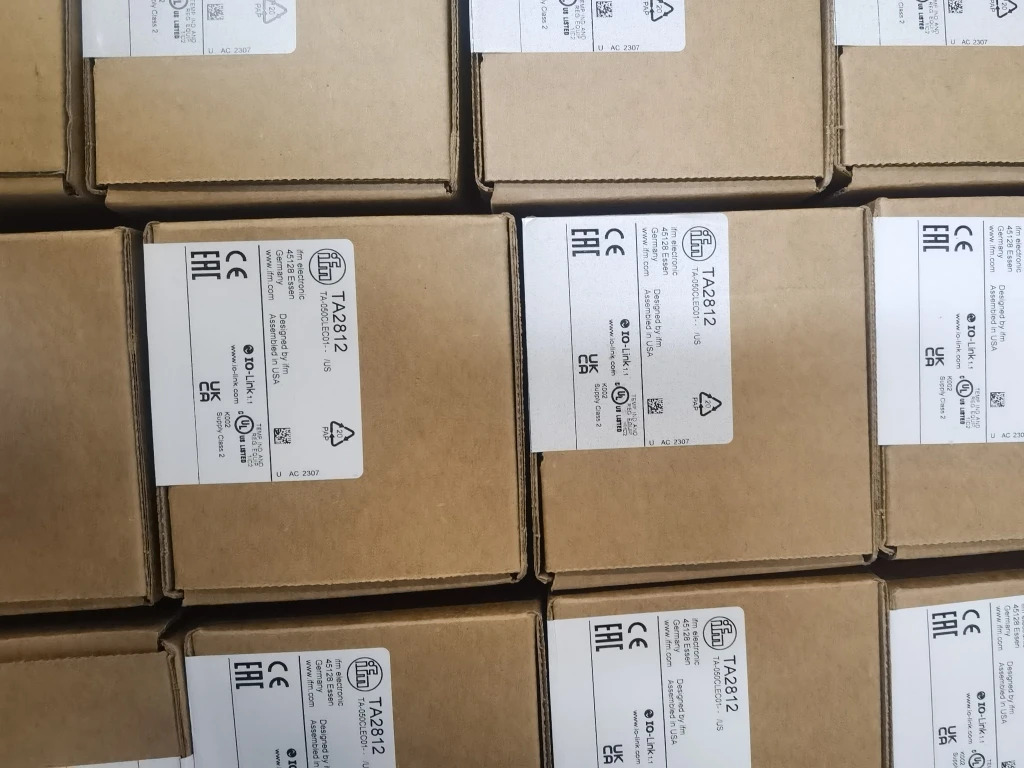 IFM 온도 트랜스미터 TA2437 TA-100CLER12-A-ZVG/US
