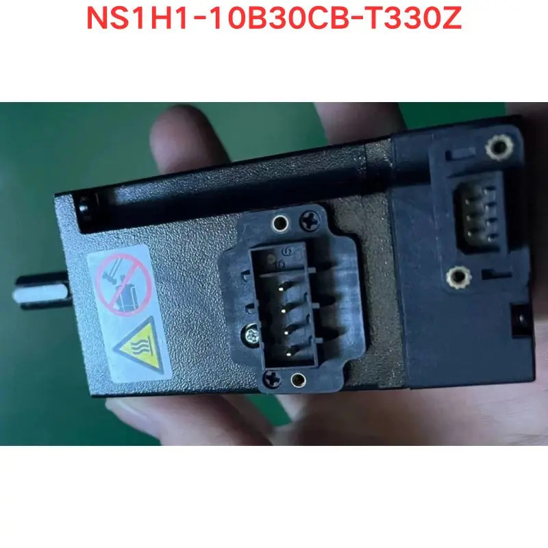 리퍼 Inovance NS1H1-10B30CB-T330Z 모터 0.1KW 기능 OK