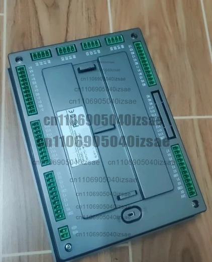 터치스크린 GC-070-24MAA DC24V154는 하게 작동하며 리퍼를 거쳤습니다.
