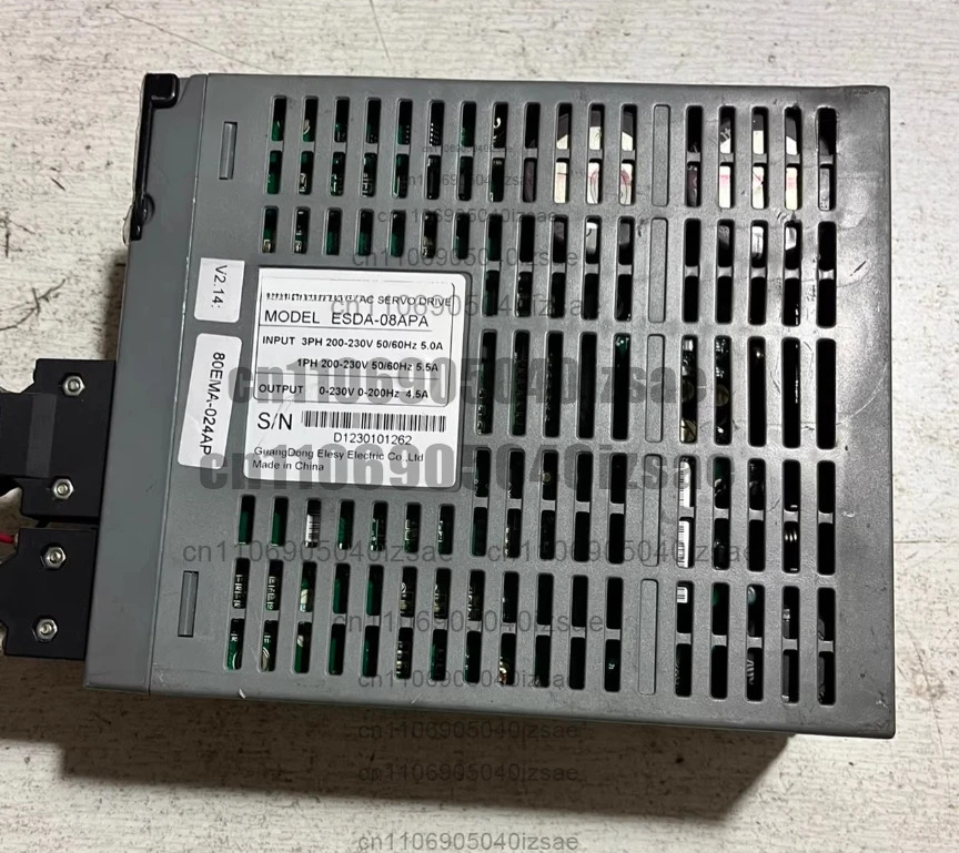 서보 드라이브 ESDA-08APA 출력 0-230V 0-200Hz 4.5A 리퍼 완료