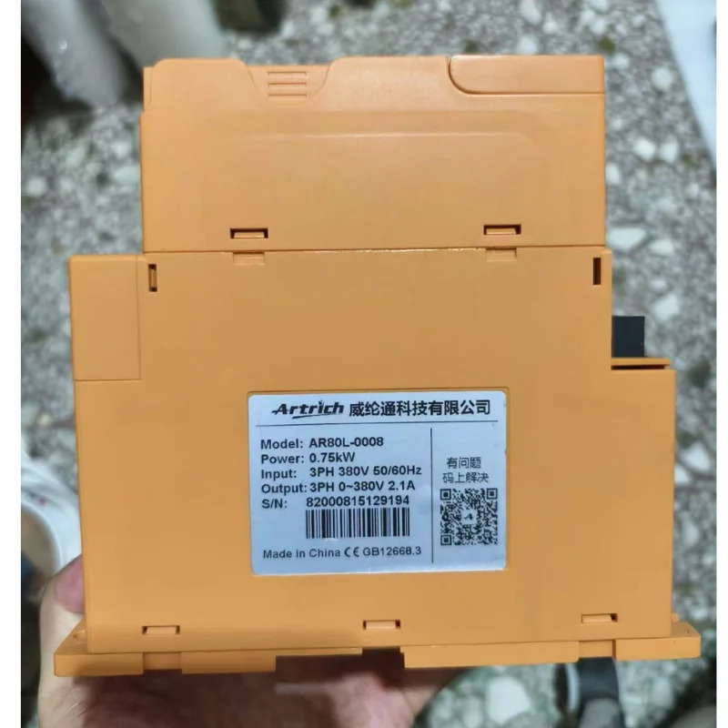 리퍼 주파수 변환기 AR80L-0008 0.75KW 380V OK