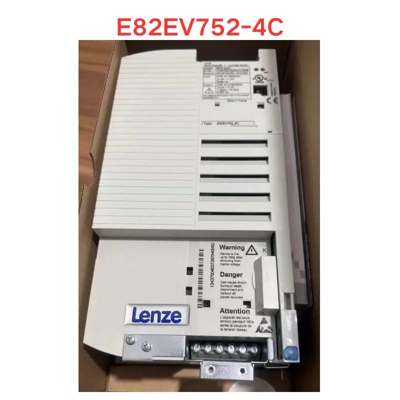 오리지널 E82EV752-4C 주파수 변환기
