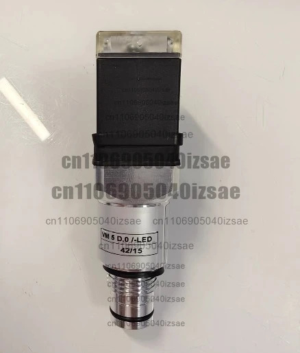 센서 VM 5 D.0 /-LED 24V AC/DC