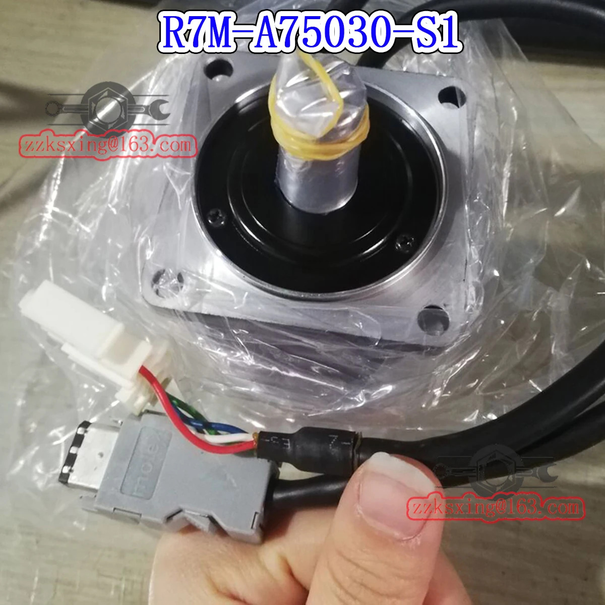 오리지널 AC 서보모터 신 R7M-A75030-S1