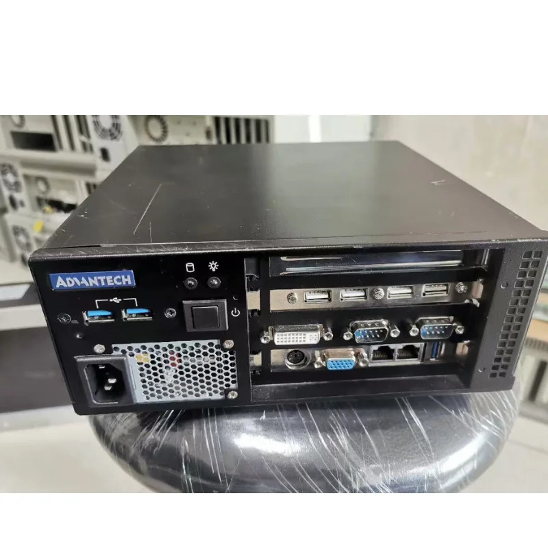 리퍼 AIMC-3202 산업 제어 컴퓨터 OK