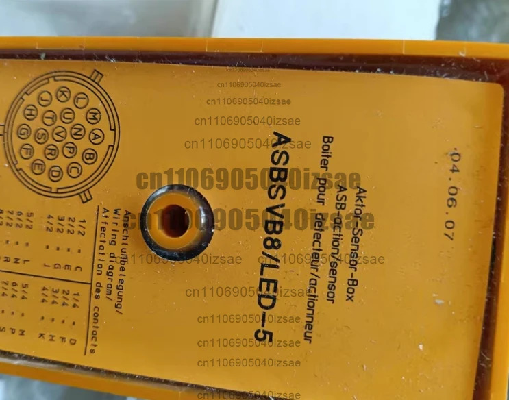 새 커넥터 ASBSV8/LED5