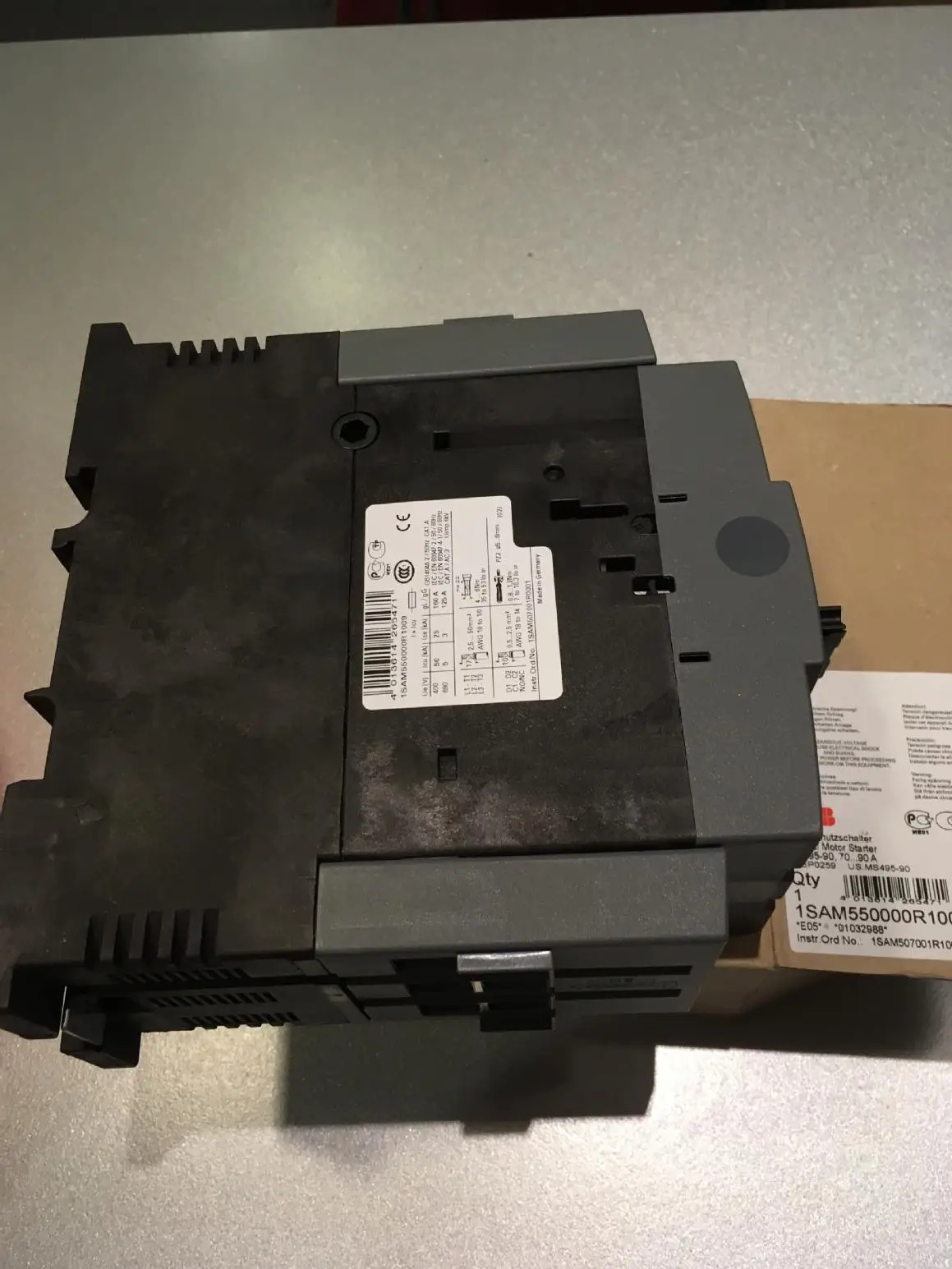 오리지널 ABB 모터 스타터 MS495-90 70-95A 82300929