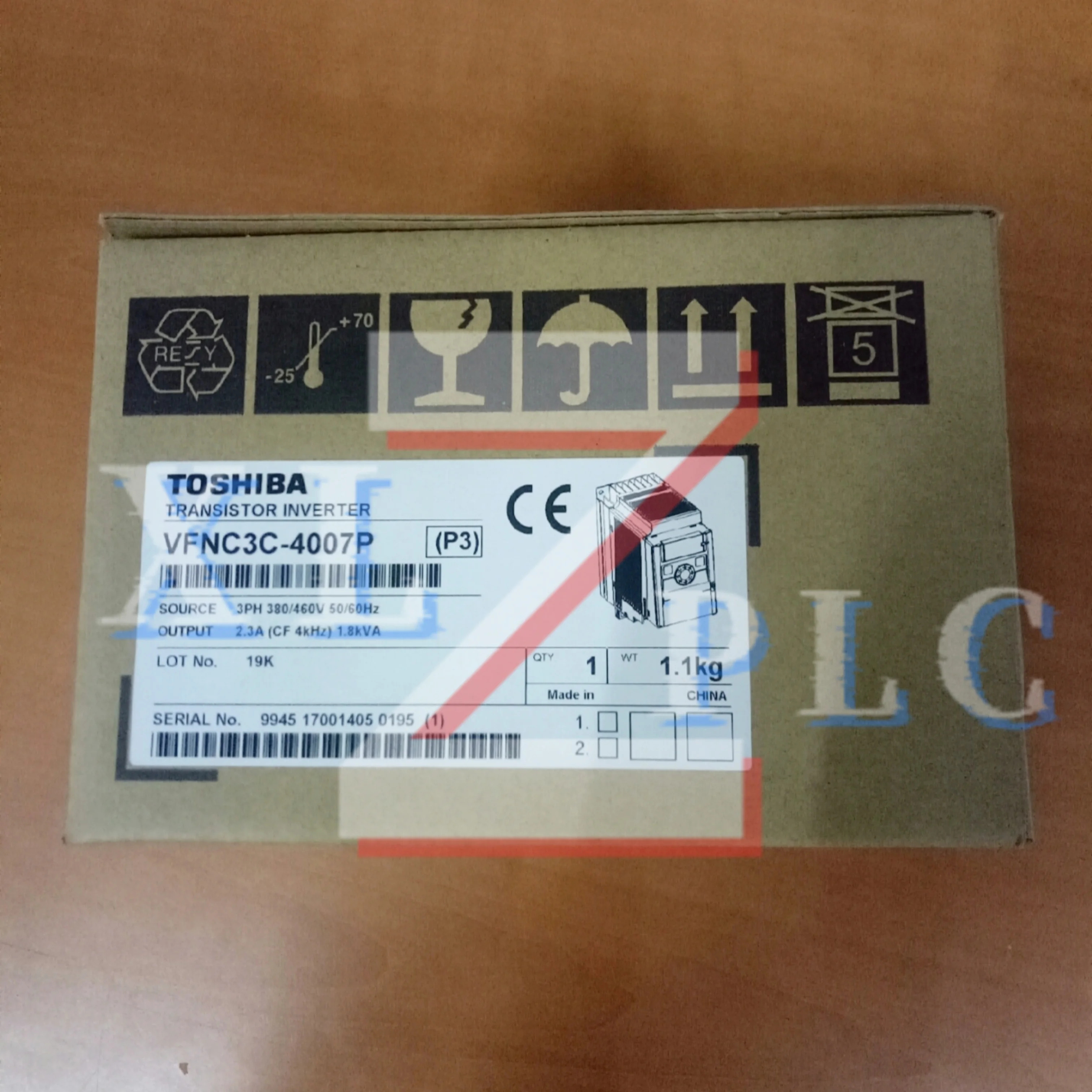 주파수 변환기 원본 VFNC3C-4004P 0.4KW VFNC3C-4007P 0.75KW