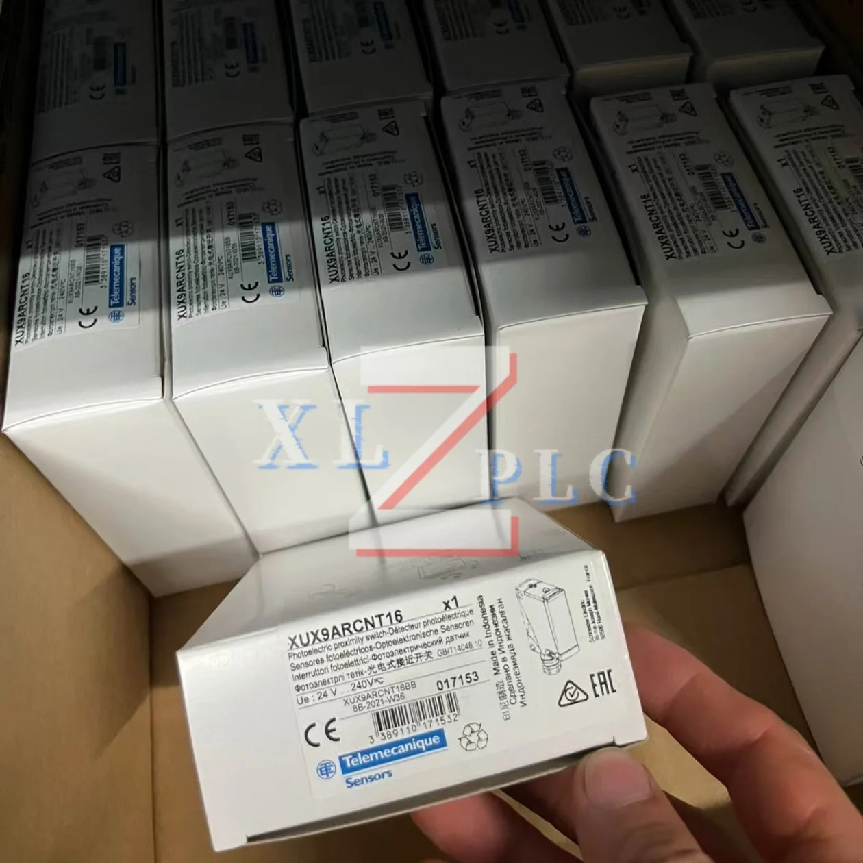 센서 XS8C4A1PCG13 XUX9ARCNT16