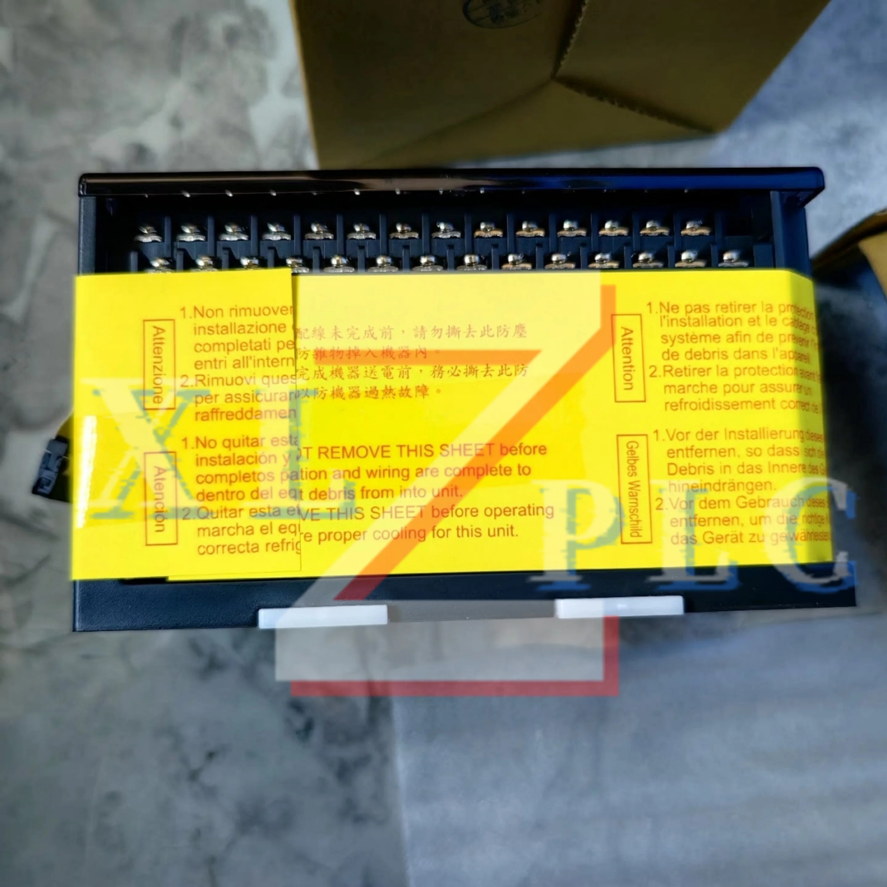 PLC 모듈 FBS-44MNR2-D24 FBS-44MNT2-AC FBS-44MNT2-D24 FBS-4A2D FBS-4DA FBS-4PT FBS-4YR