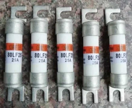 퓨즈 80LF25 25A 800V 80LF50 80LF45 80LF40 80LF35 80LF30 80LF20 80LF15 80LF10 80LF5