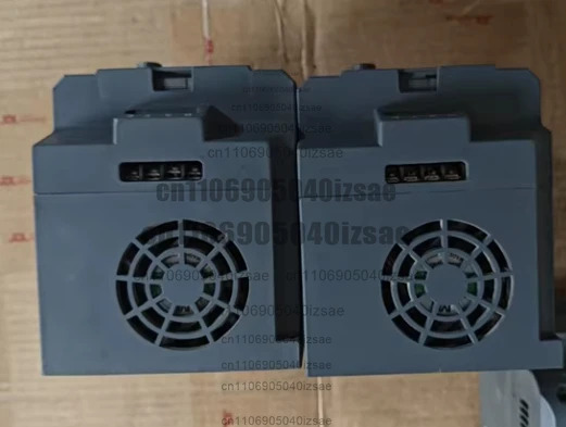 주파수 변환기 ZQ100M-1R5G3-B 1.5KW 380V 완전 작동 리퍼 완료 OK