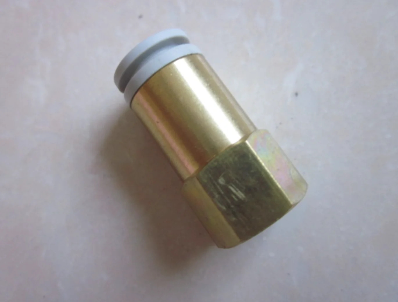 SMC 커넥터 KQ2F06-02A