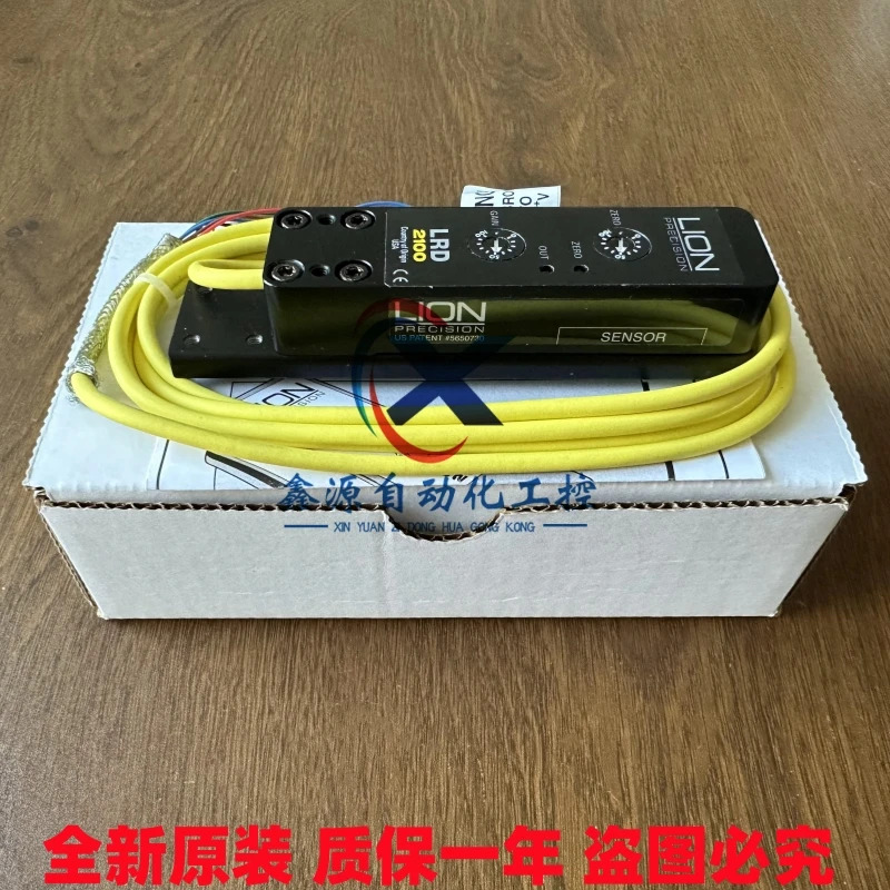 LRD2100 Lion 정밀 라벨링 기계 투명 라벨 센서
