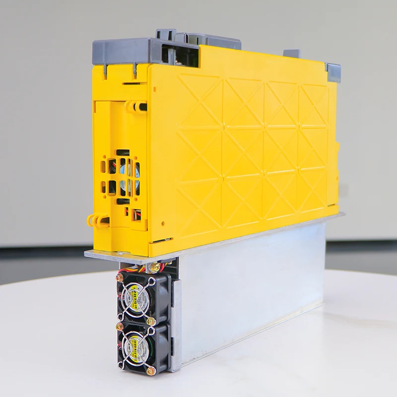 A06B-6117-H106 CNC 컨트롤러Fanuc 서보 드라이브 12개월 A06B6117H106