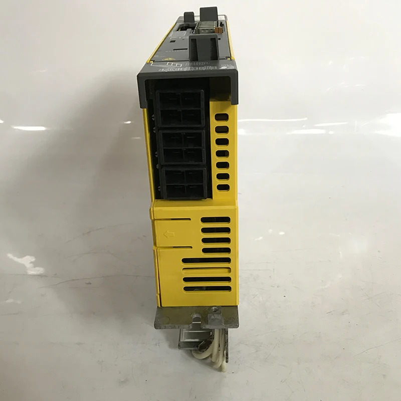 A06B-6132-H003 CNC 컨트롤러Fanuc 서보 증폭기는 OK A06B6132H003을 리퍼했습니다.