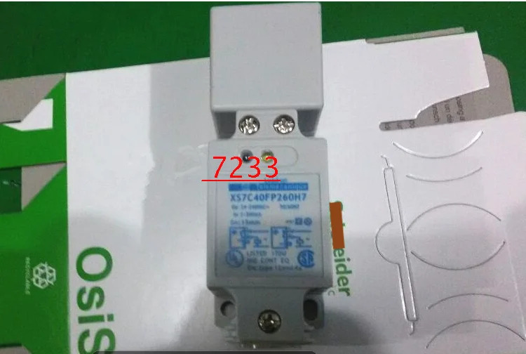XS8-C40FP260H7 XS7-C40FP260H7 스위치 센서 포장