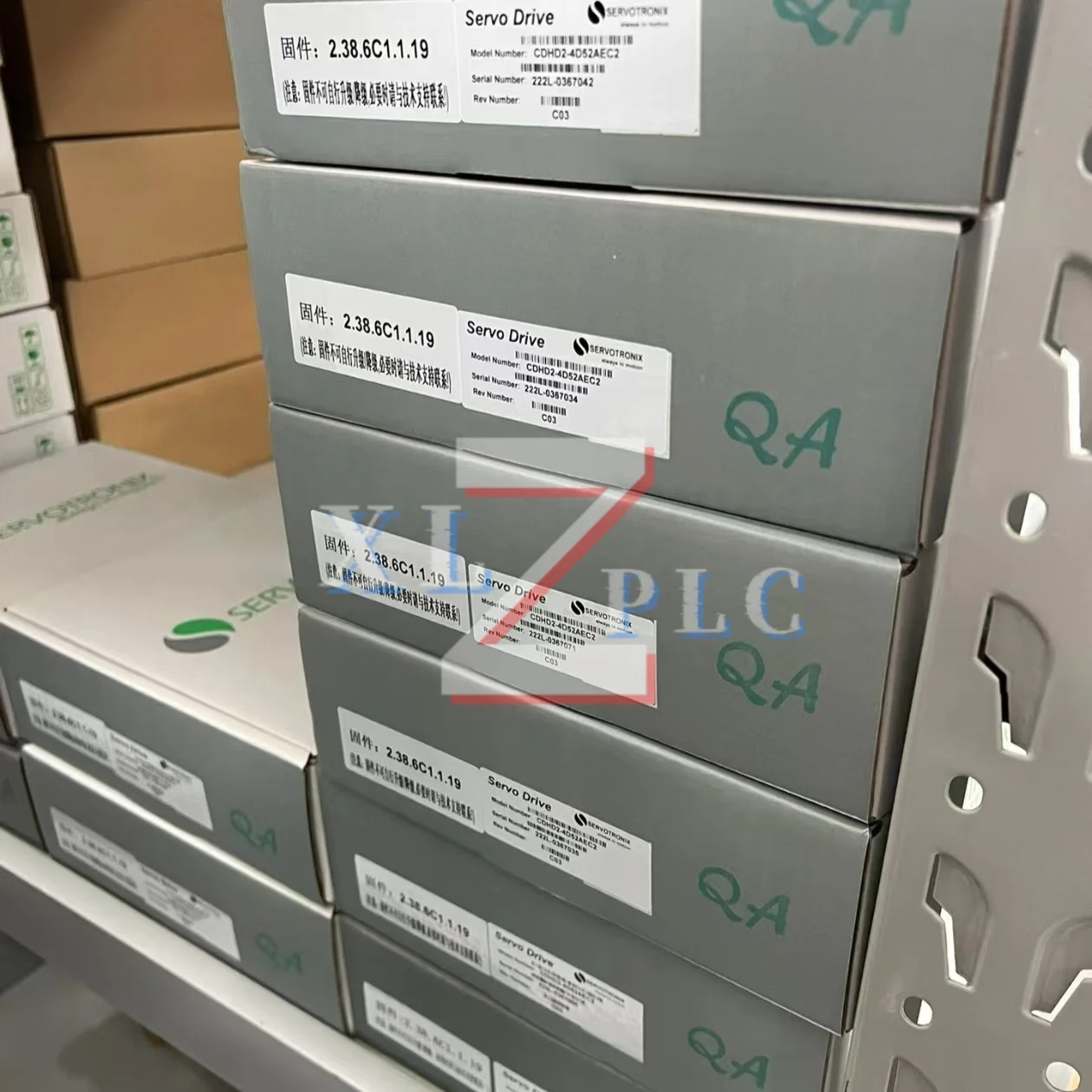서보 드라이버 새 CDHD2-4D52AAP1 CDHD2-4D52AEC2 CDHD-4D52AAP1 CDHD-4D52AEC2