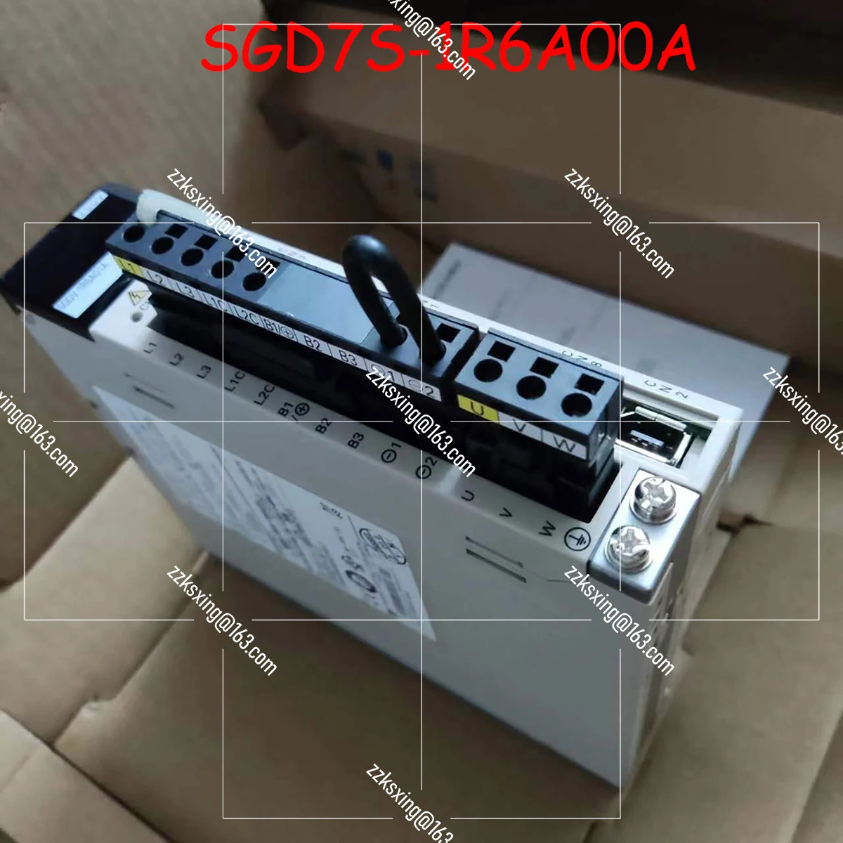 SGD7S-1R6A00A 오리지널 서보 드라이버 신