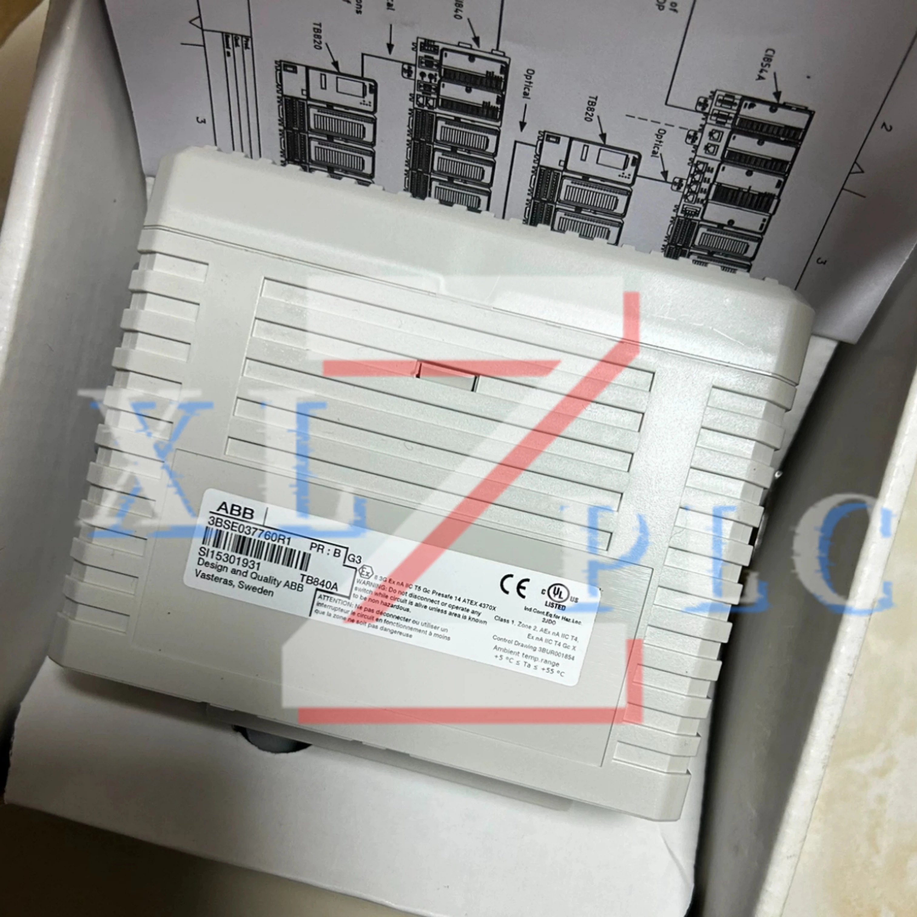 PLC 모듈 새 RLM01 3BDZ000398R1 SB822 3BSE018172R1 TB820V2 3BSE013208R1 TB840A 3BSE037760R1 TC514V2 3BS