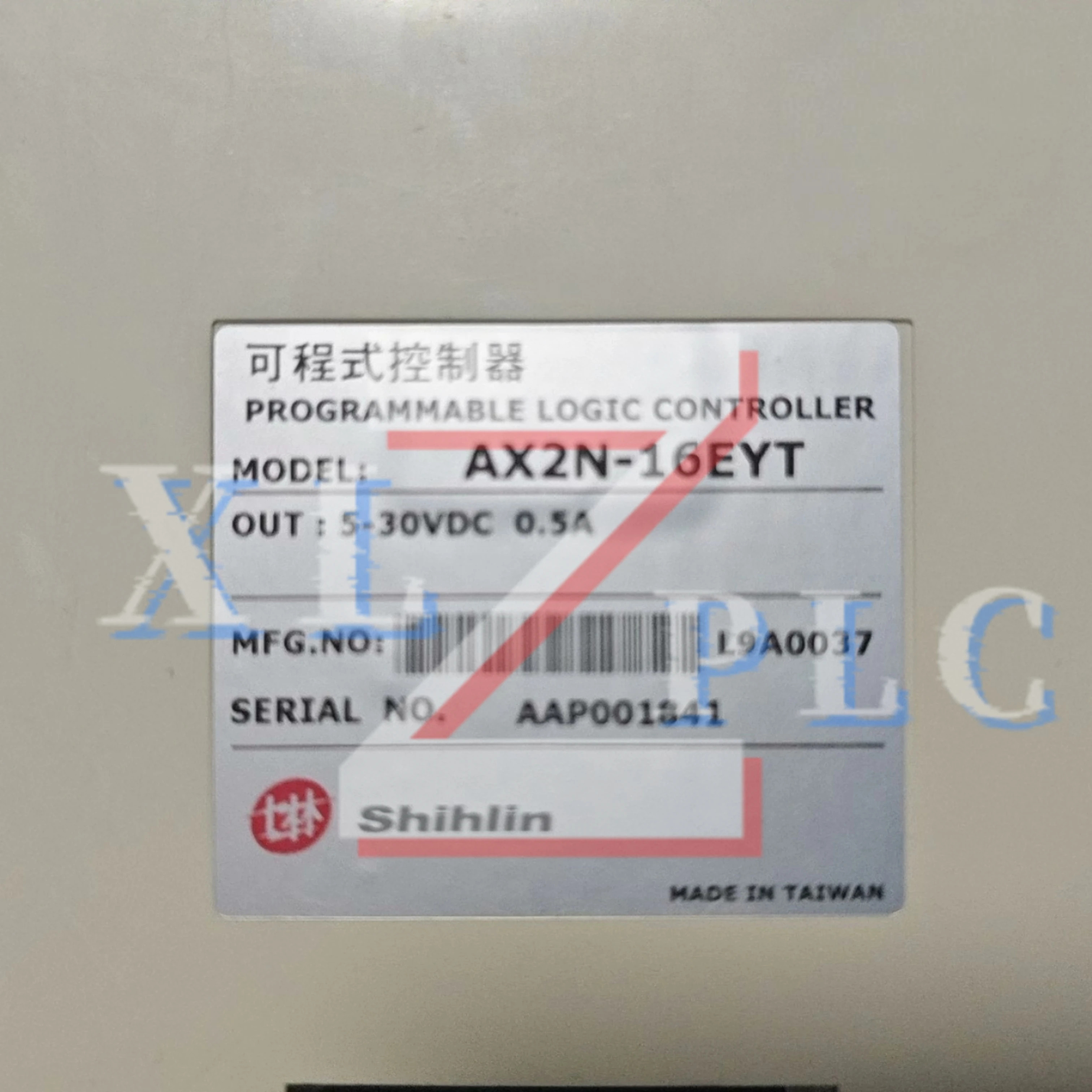 PLC 모듈 AX2N-16EX-ES AX2N-16EYR-ES AX2N-16EYT 신규 입고