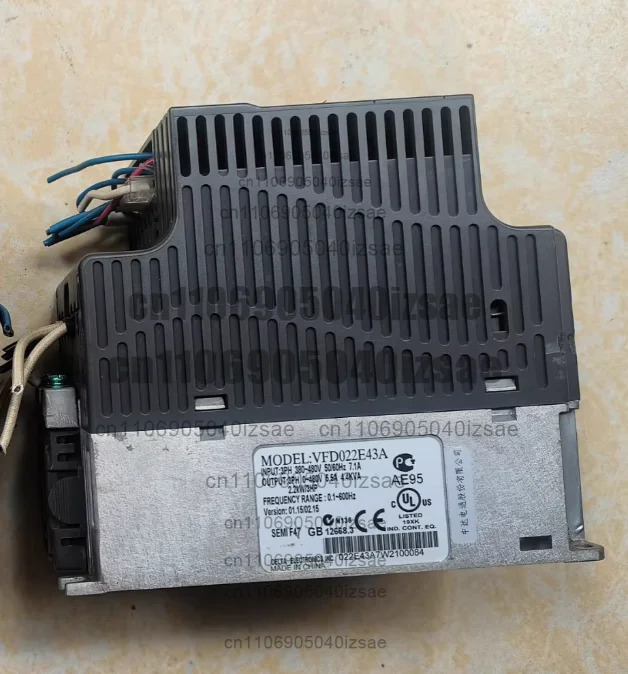 주파수 변환기 VFD037E43A 3.7KW VFD022E43A 2.2KW 리퍼 완료 OK