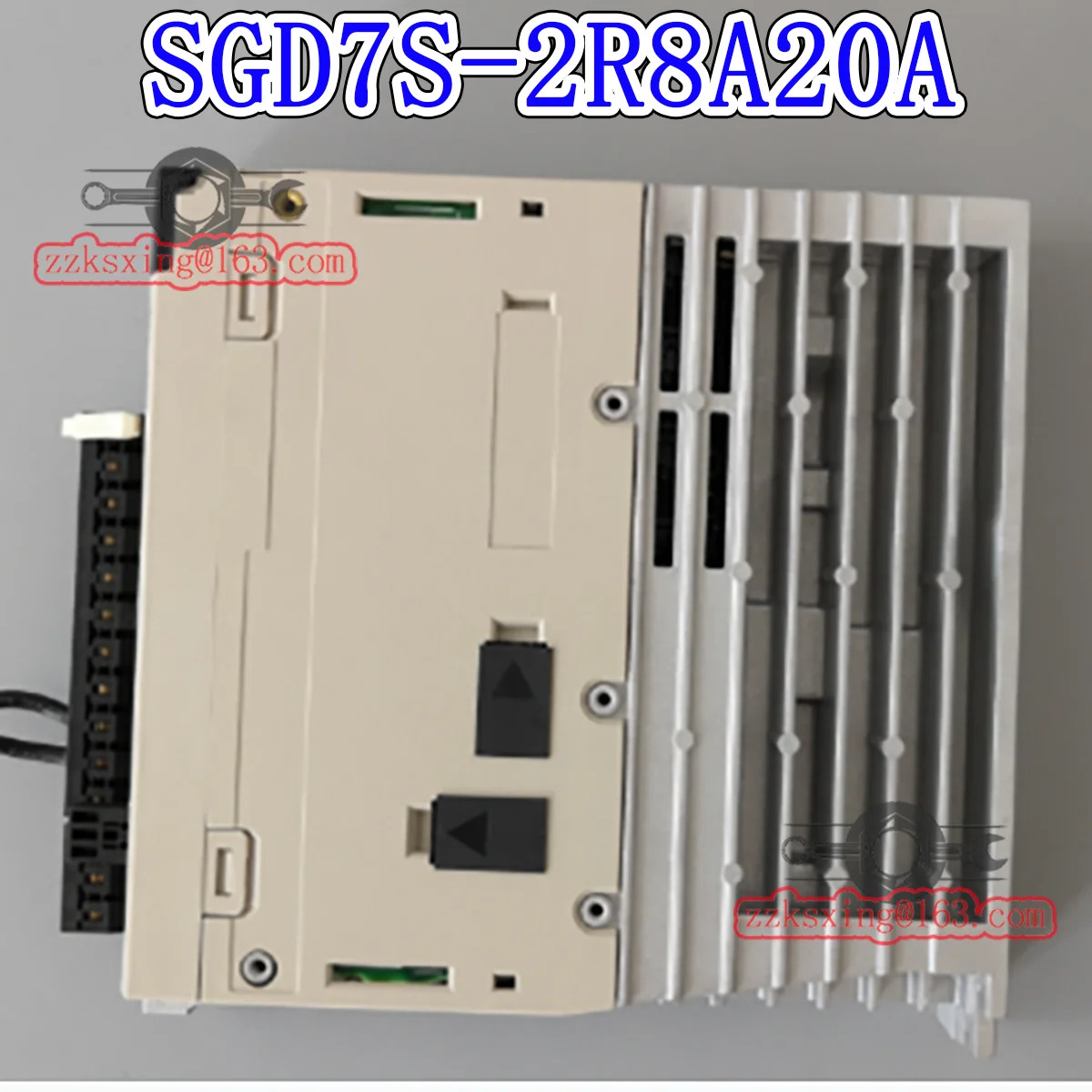 SGD7S-2R8A20A 오리지널형 AC 서보 드라이버