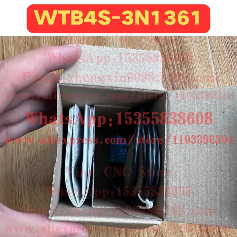 오리지널 WTB4S-3N1361 1042046 센서