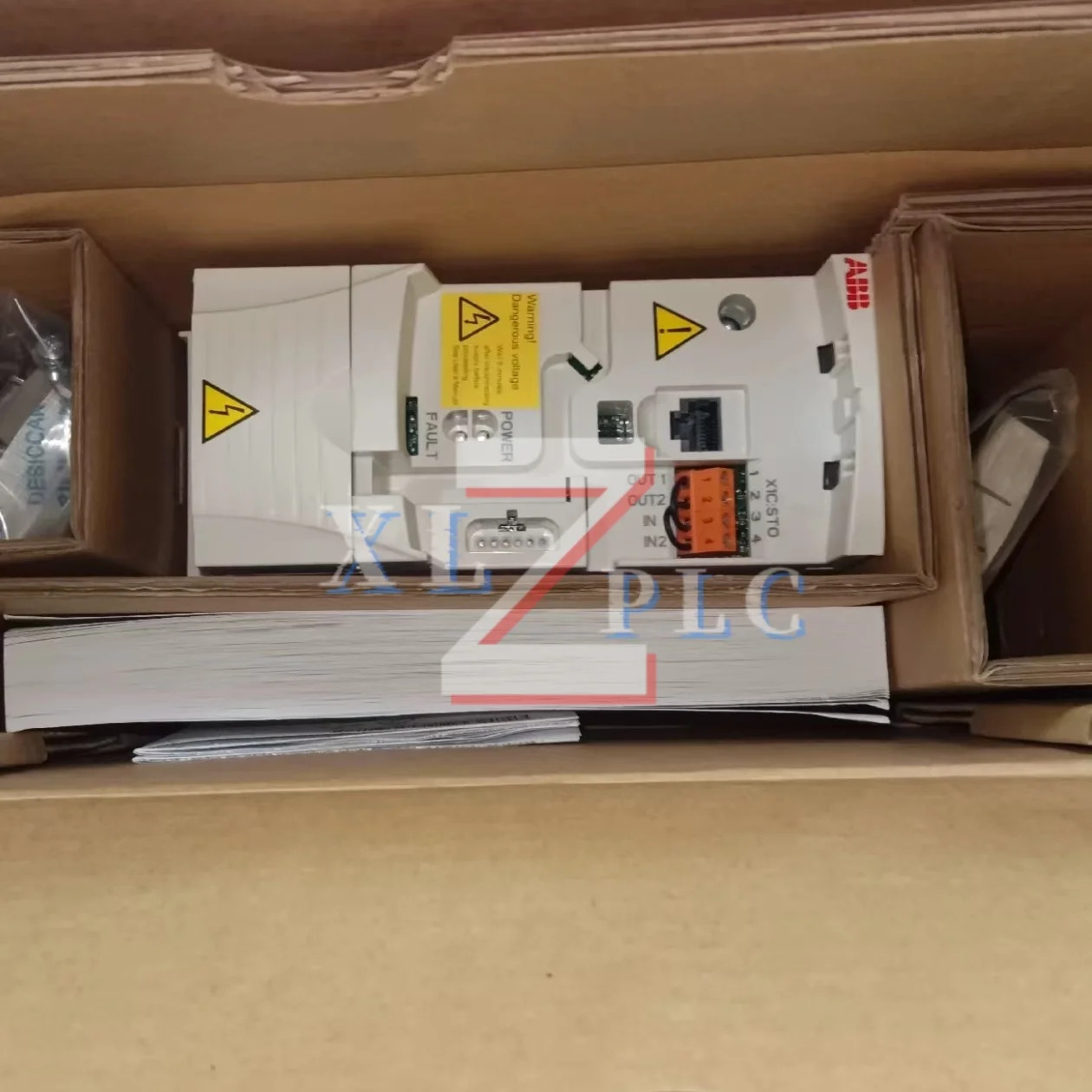 주파수 변환기 ACS355-03E-02A4-2 ACS355-03E-03A3-4