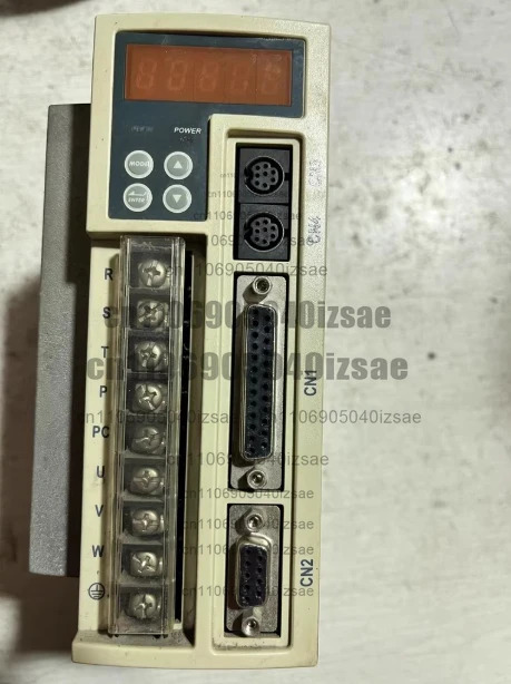 서보 드라이브 TSTE 30C 200-230V 9.9A/5.7A 리퍼 완료
