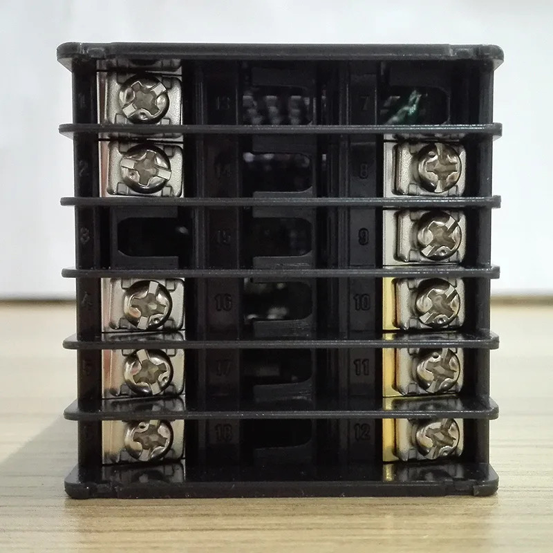 온도조절기 지능형 온도 제어 테이블 CH102FK04-M x AP-NN/A/P