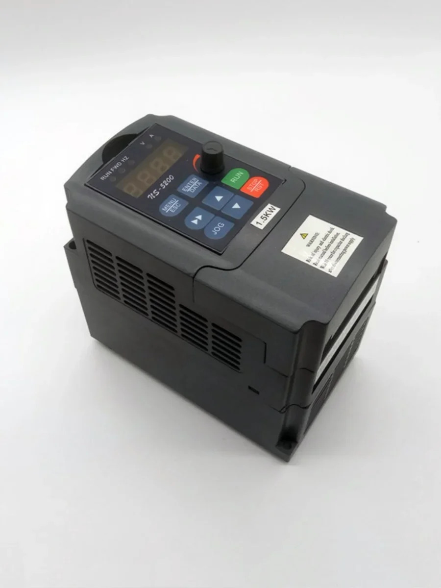 1.5KW 1R5G-4 3상 380V 주파수 변환기 3.7KW 제어판 2000 단상 220V