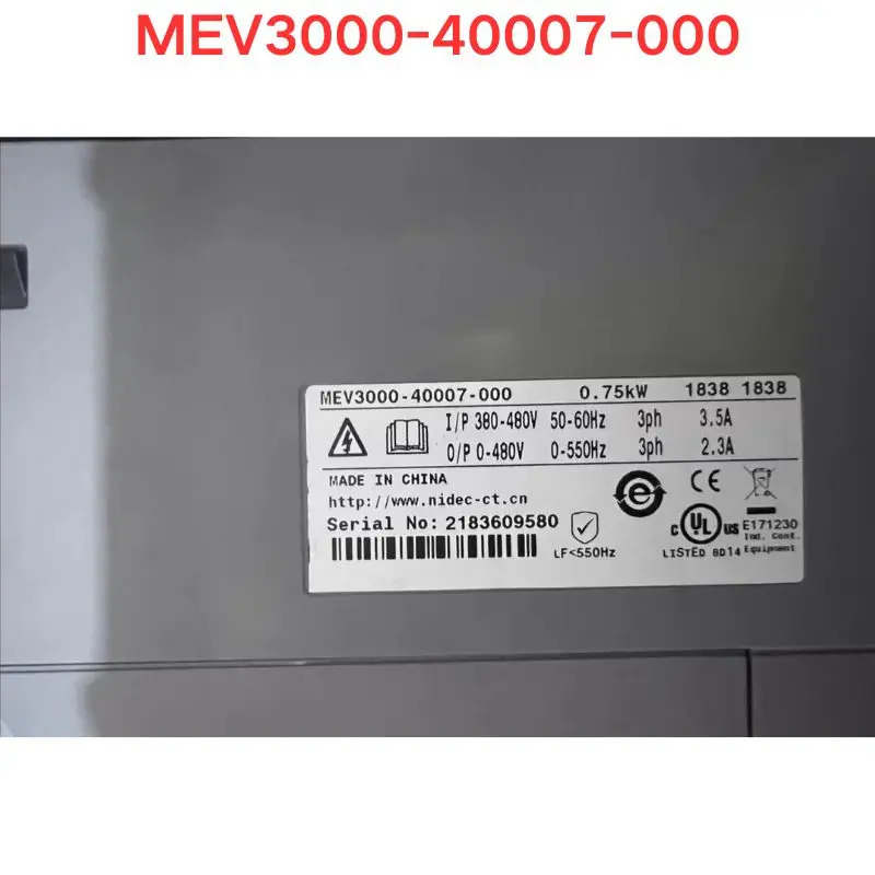 리퍼 MEV3000-40007-000 주파수 변환기 0.75KW 기능 OK