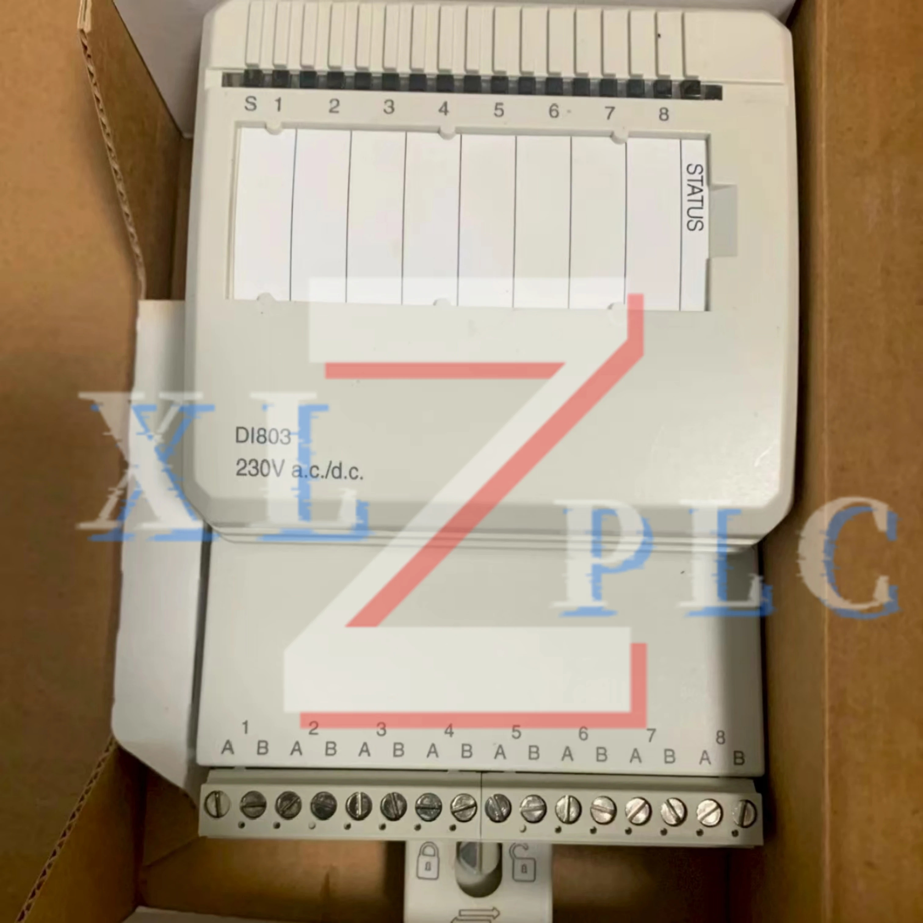 PLC 모듈 새 DI803 3BSE022362R1 DI810 3BSE008508R1 DI811 3BSE008552R1 DI814 3BUR001454R1 DI820 3BSE0085