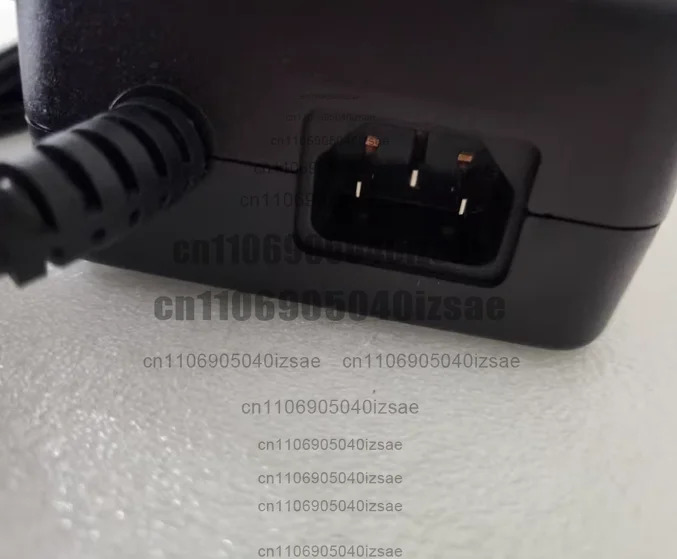 SPU130-101 인코더 전원 공급 라3.5V25.7A 8코어 플매트 카펫 러그 PDU 어댑터 기능적으로 손상되지 않음 리퍼 완료