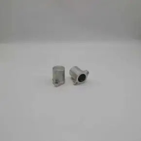 1톤 KYBC0070-33033E301KMX15RB 알루미늄 굴삭기 분배 밸브 다방향 배출 커버
