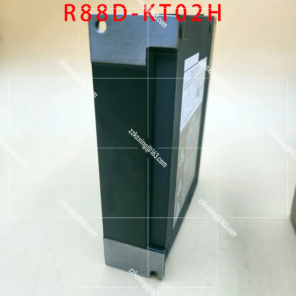 R88D-KT02H 오리지널 서보 드라이버